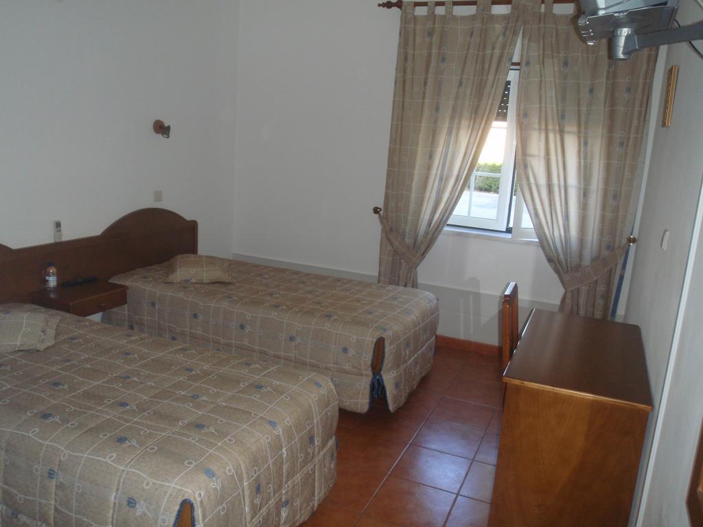 Hotel Romba Ourique Zewnętrze zdjęcie