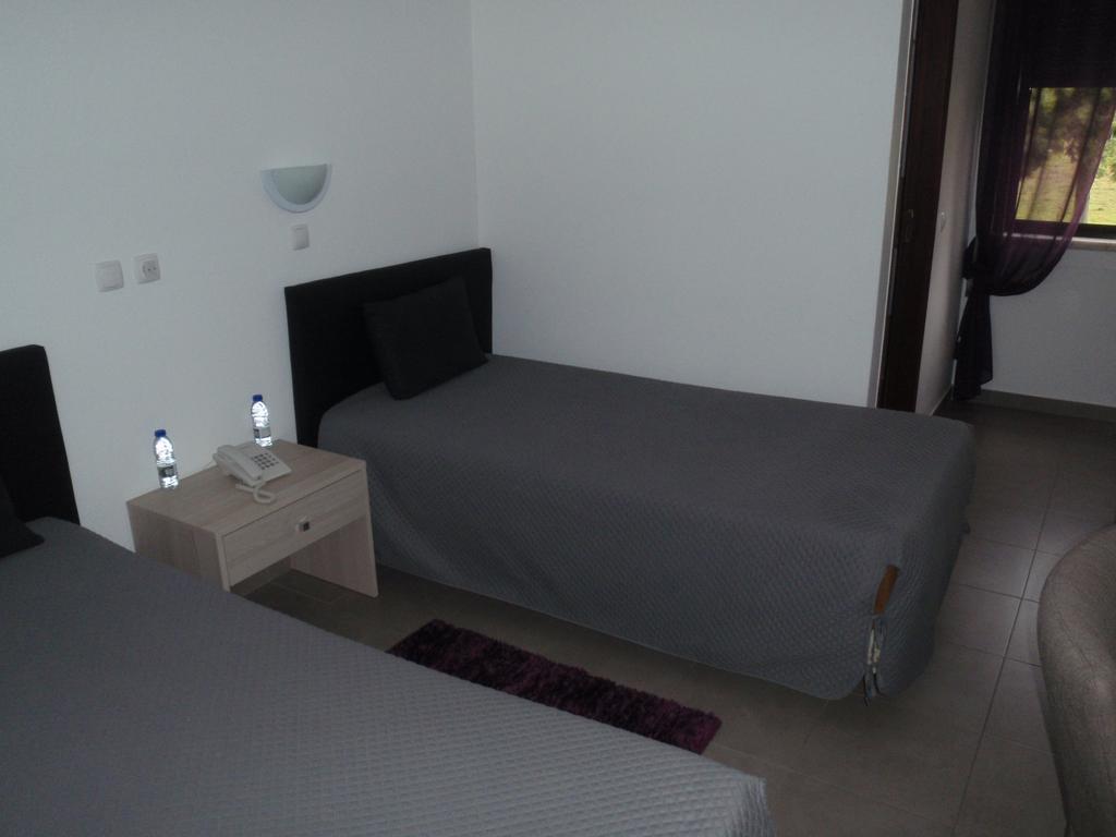 Hotel Romba Ourique Zewnętrze zdjęcie