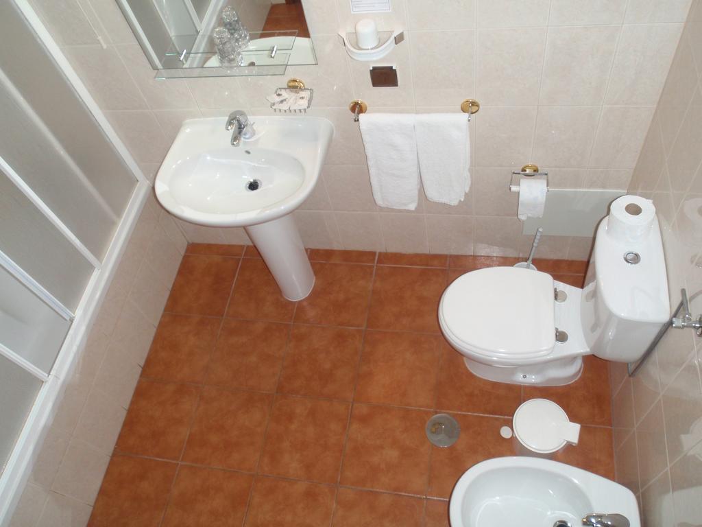 Hotel Romba Ourique Zewnętrze zdjęcie